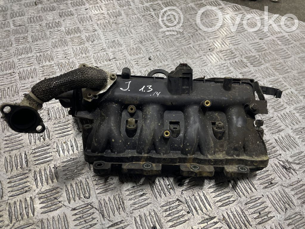 Opel Astra J Kolektorius įsiurbimo 