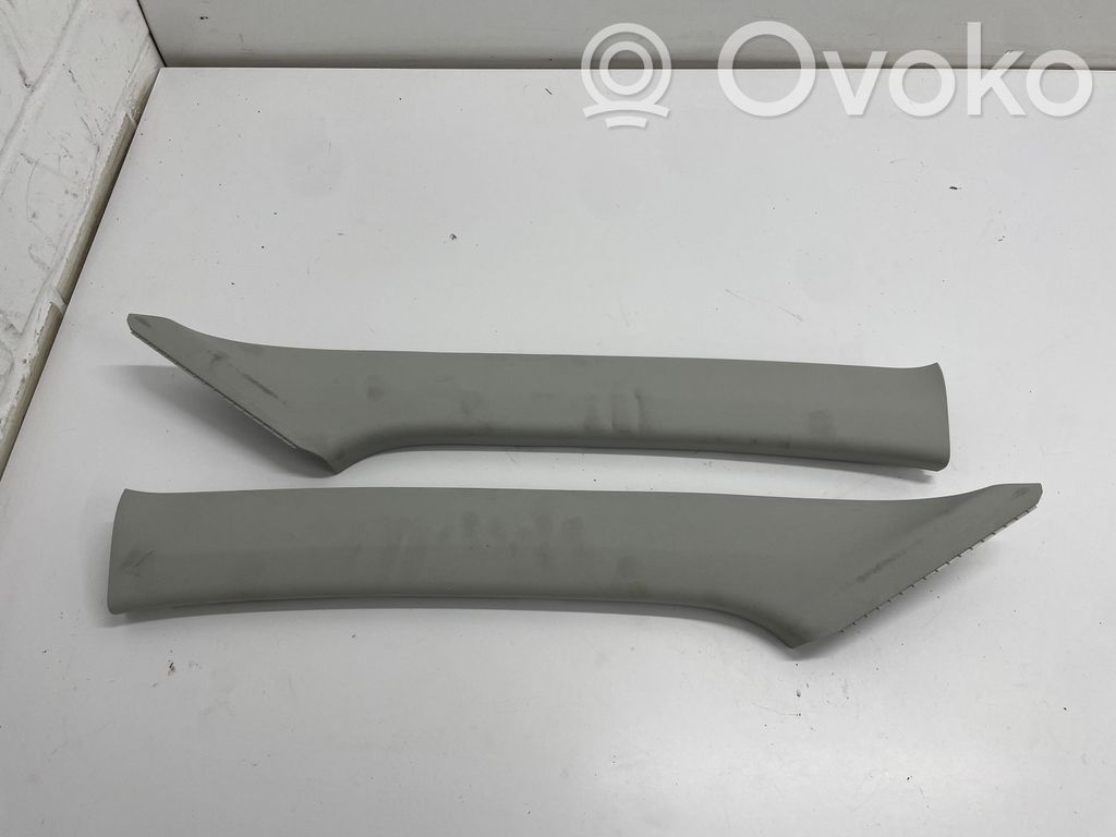 Skoda Fabia Mk3 (NJ) Osłona słupka szyby przedniej / A 