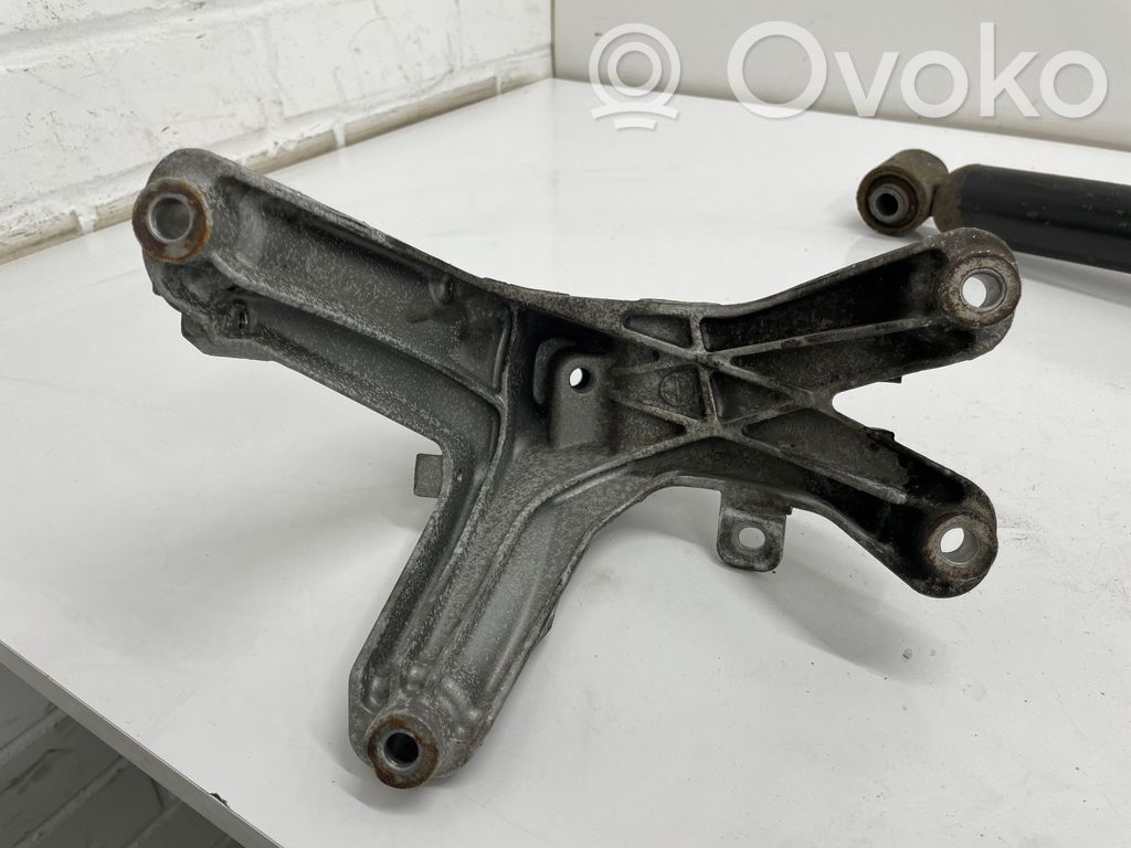 Audi A5 8T 8F Engine mounting bracket 