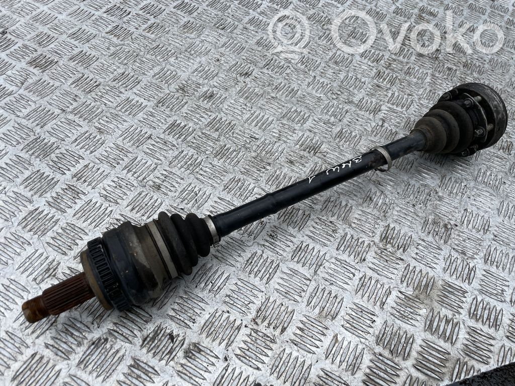 BMW 1 E82 E88 Galinis pusašis 