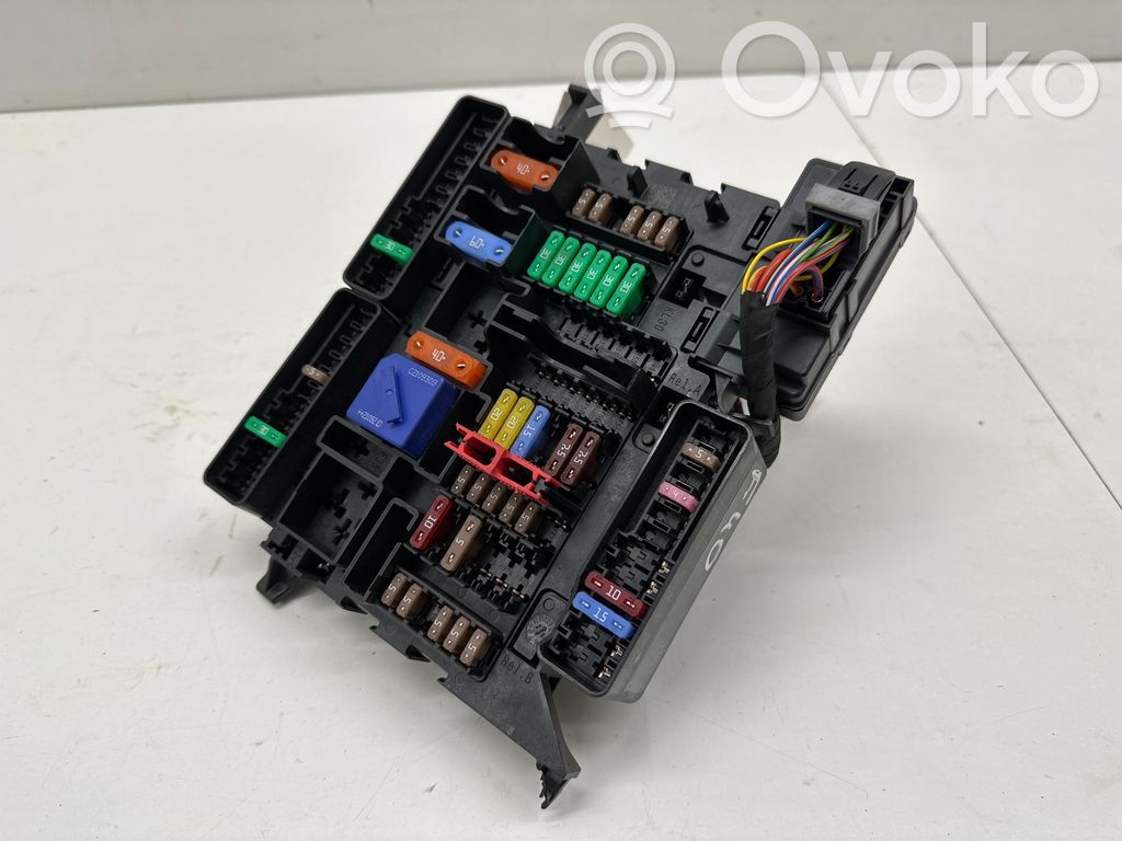 BMW 1 F40 Sulakemoduuli 