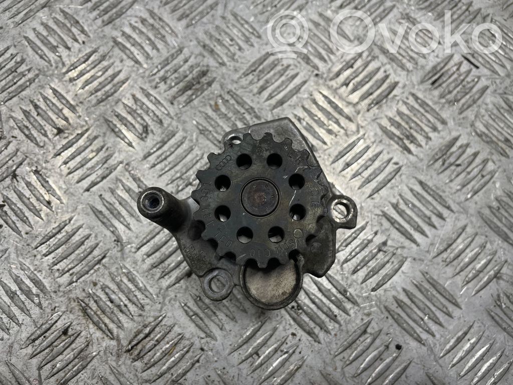 Volkswagen PASSAT B6 Pompe de circulation d'eau 