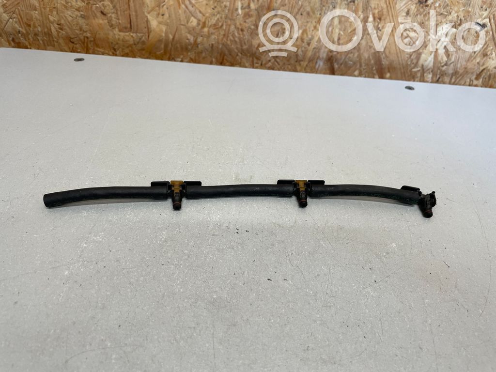 BMW 5 F10 F11 Manguera/tubo del retorno de combustible 