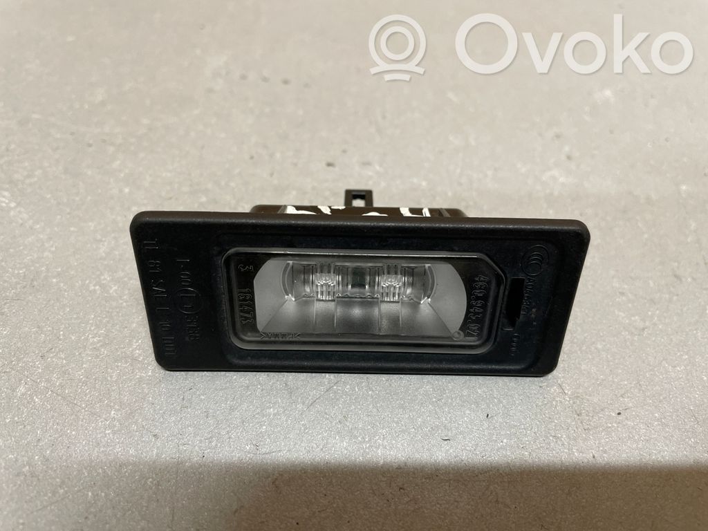 Audi A6 S6 C7 4G Éclairage de plaque d'immatriculation 