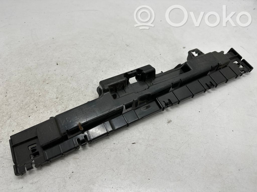 BMW 3 GT F34 Ślizg listwy progowej 