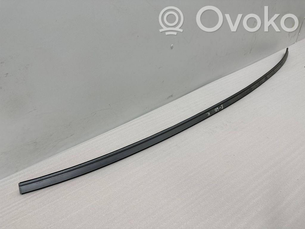 BMW 5 E60 E61 Katon muotolistan suoja 