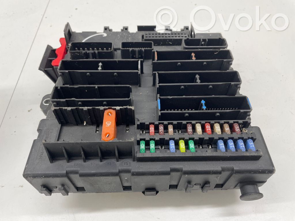 Opel Vectra C Fuse module 