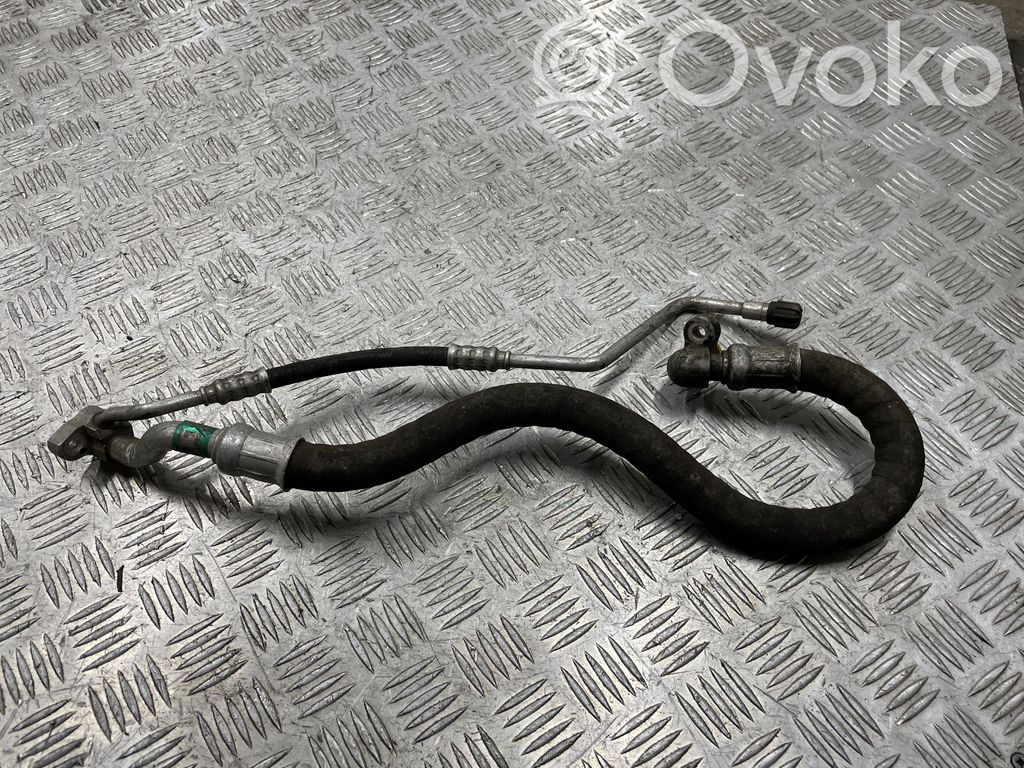 BMW 3 E90 E91 Air conditioning (A/C) pipe/hose 