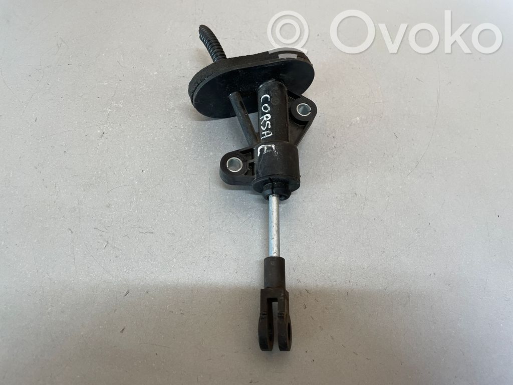Opel Corsa E Kytkimen apusylinteri 