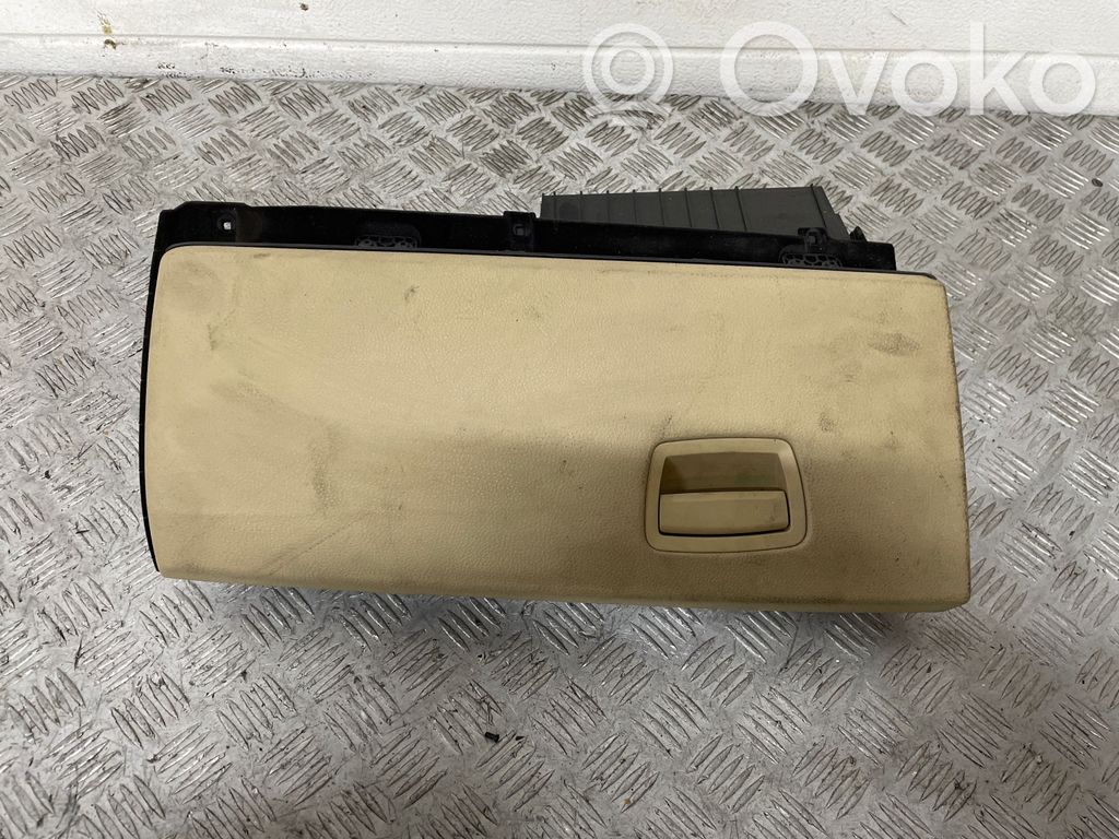 BMW 7 F01 F02 F03 F04 Glove box 