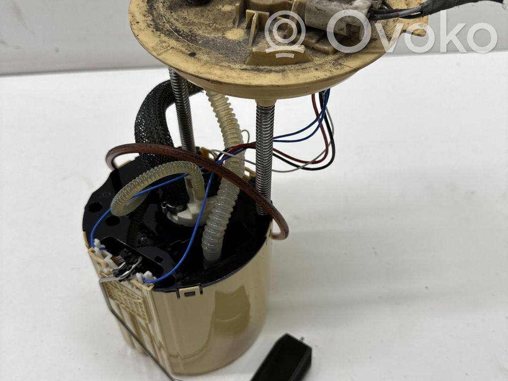 Opel Astra K Bomba interna de combustible 