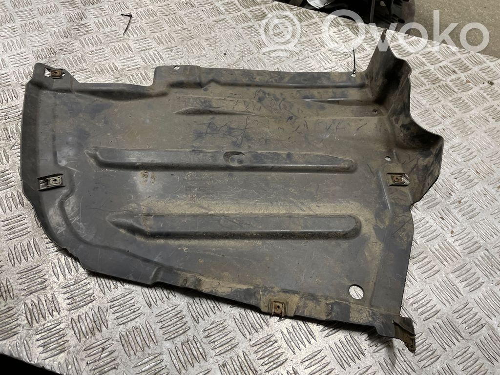 BMW 3 E92 E93 Galinio bamperio dugno apsauga 