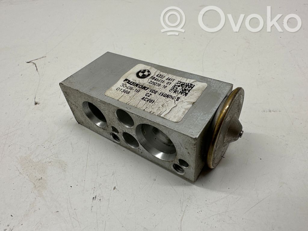 BMW 2 F46 Zawór rozprężny klimatyzacji A/C 