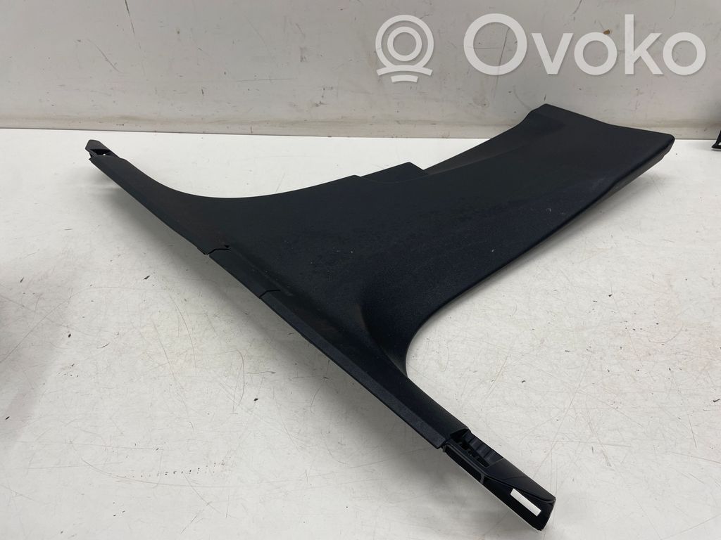 Audi A3 8Y (B) Revêtement de pilier (bas) 