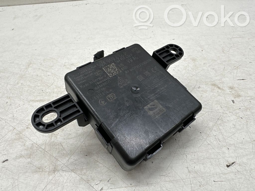 Skoda Octavia Mk4 Keyless (KESSY) go control unit/module 