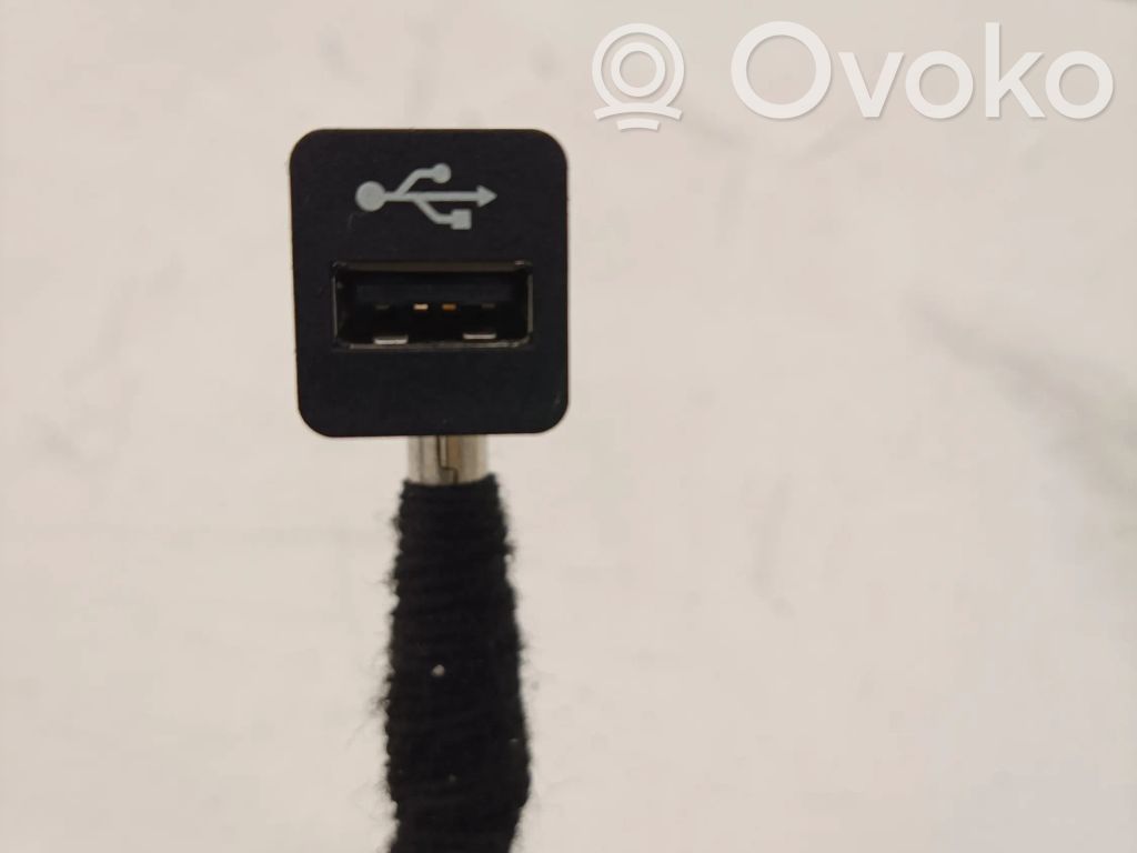 Gniazdo / Złącze USB   9247707,9229294