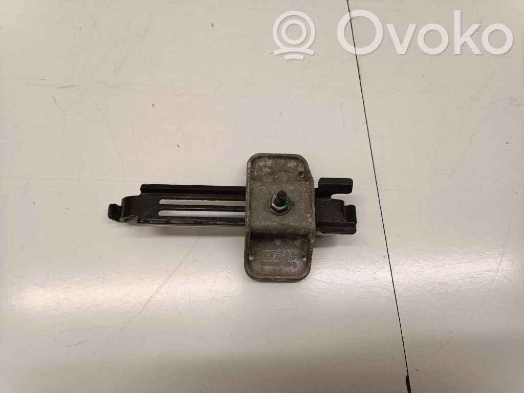 Tesla Model 3 Battery bracket 