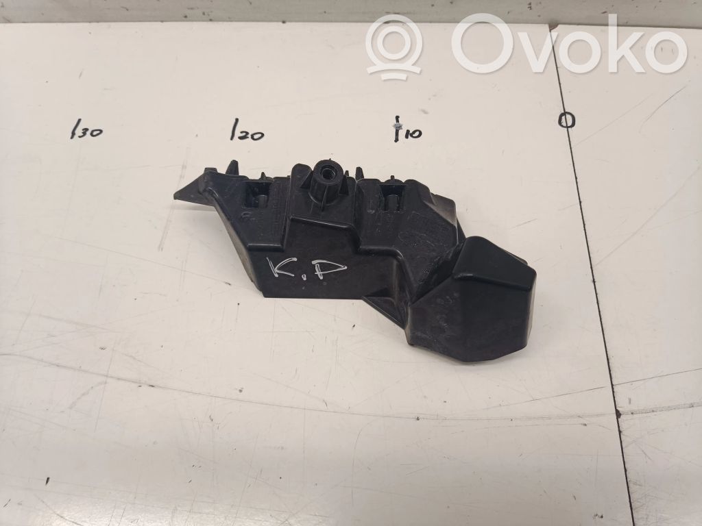 Ford Focus Front bumper mounting bracket 
