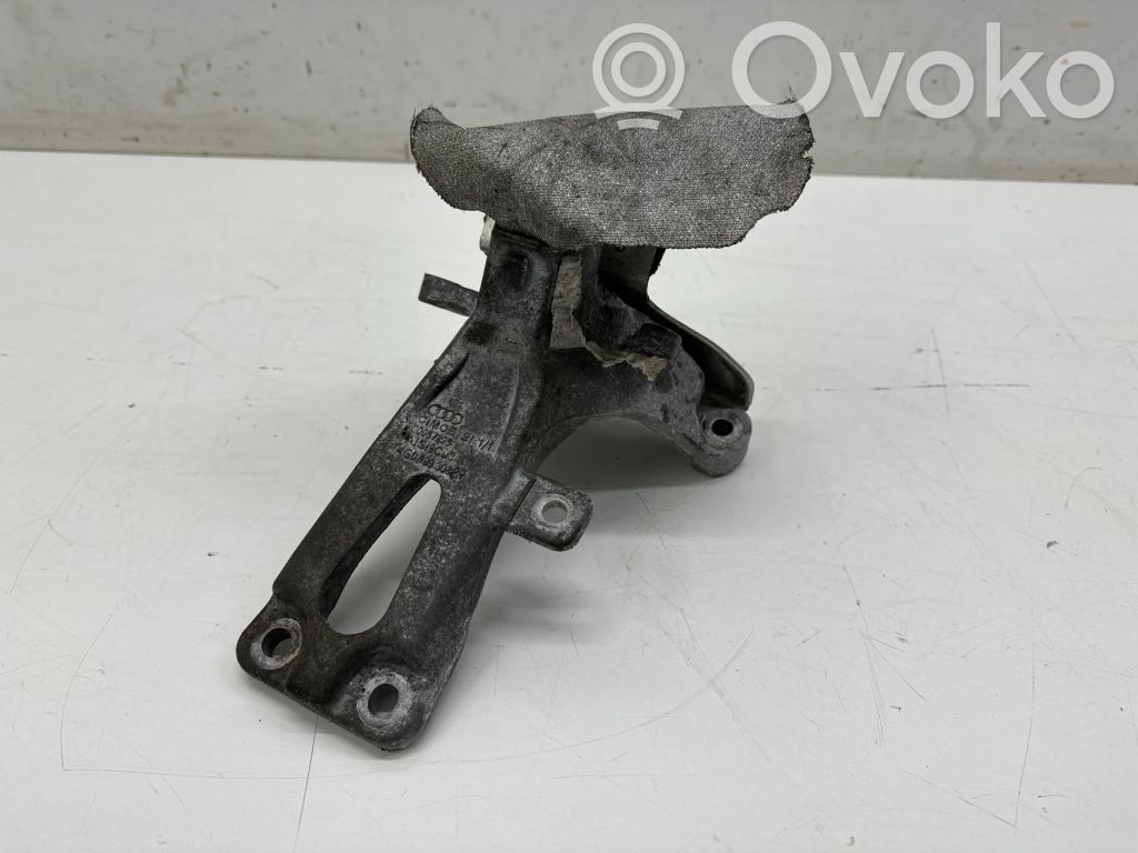 Porsche Macan (95B) Engine mounting bracket 