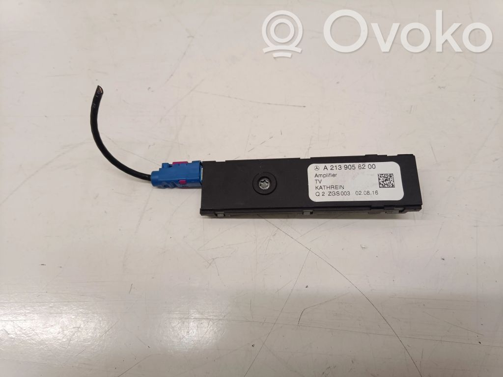 Mercedes-Benz E W213 Antenos stiprintuvas 
