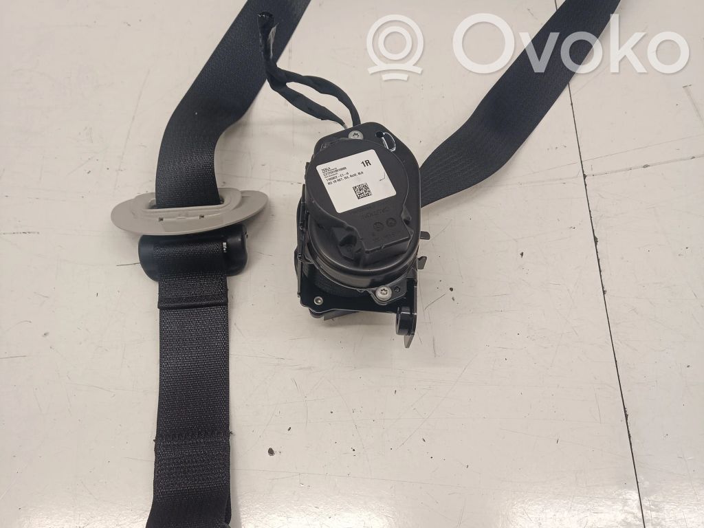 Tesla Model 3 Cinturón delantero 