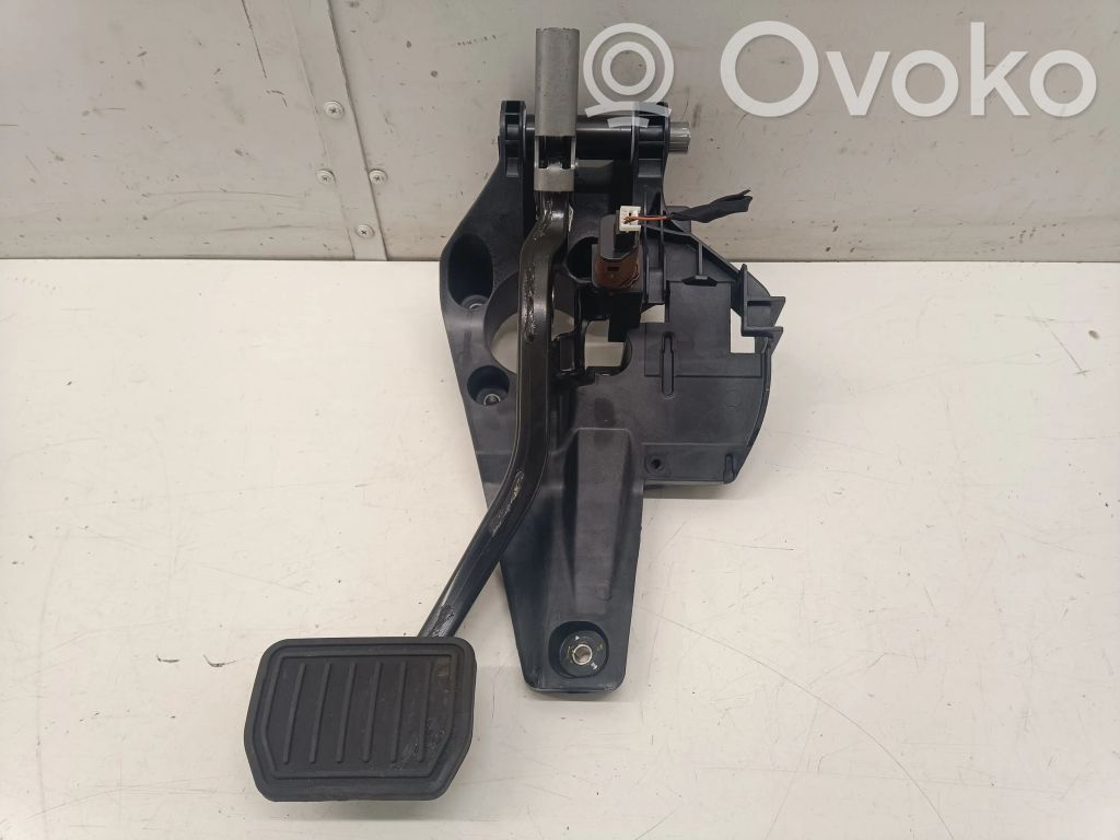 Tesla Model 3 Bremspedal 