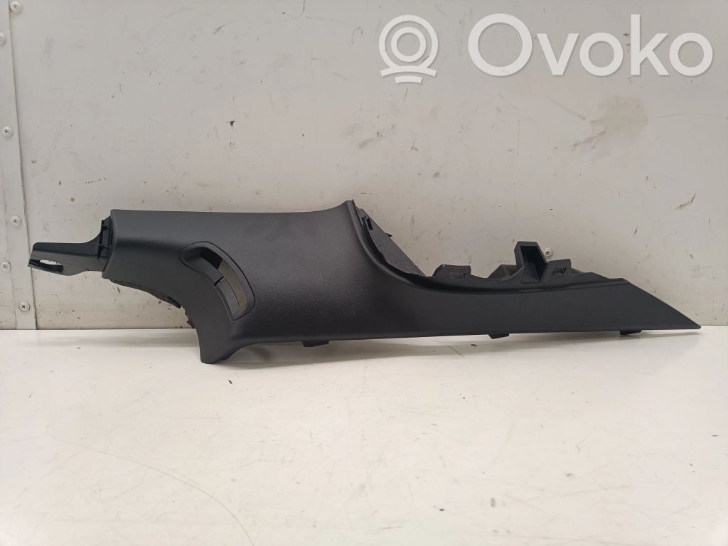 Tesla Model 3 (D)pillar trim (top) 