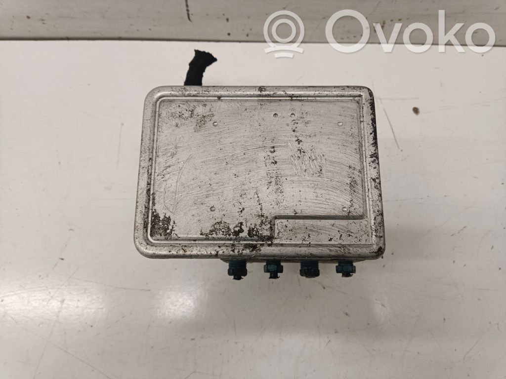 BMW 1 F40 ABS Blokas 