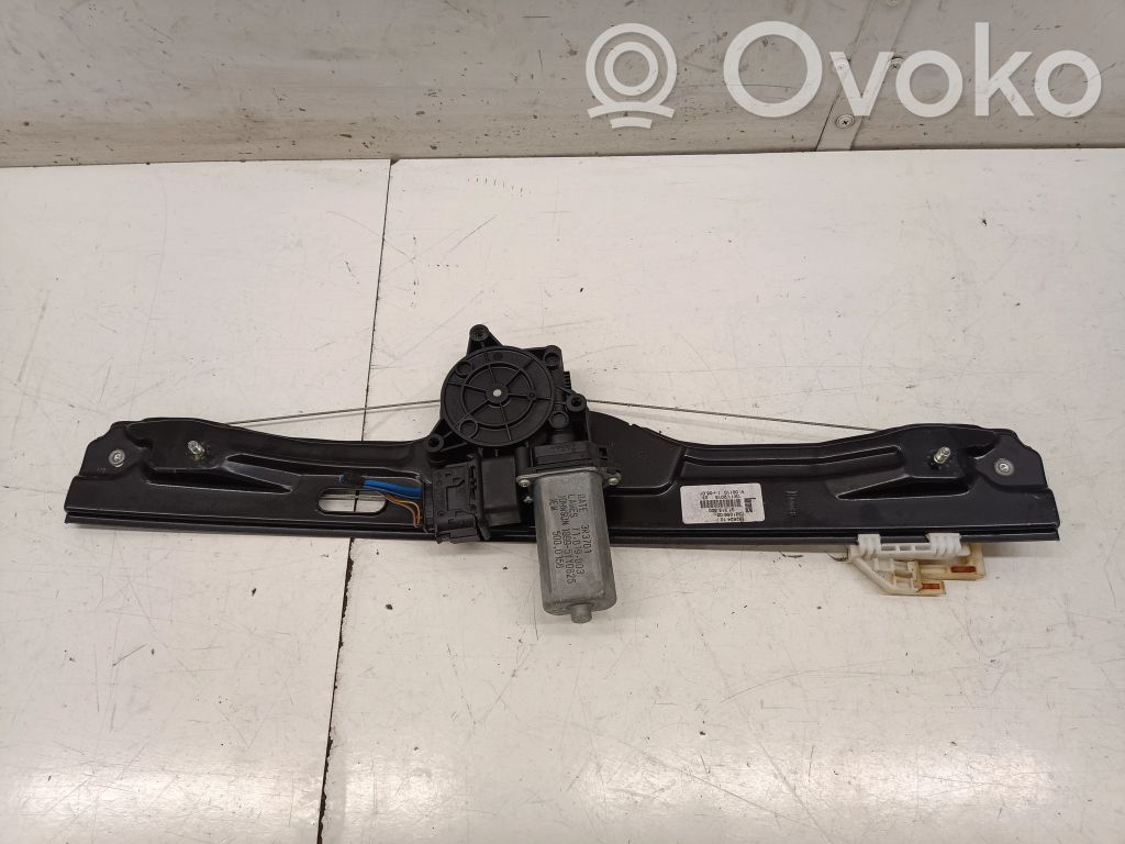 BMW 2 F46 Rear door window regulator with motor 