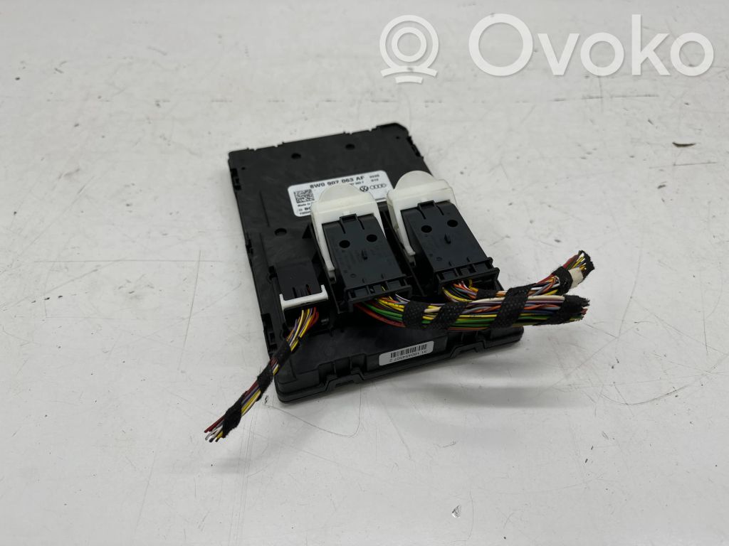 Audi A4 S4 B9 Module confort 
