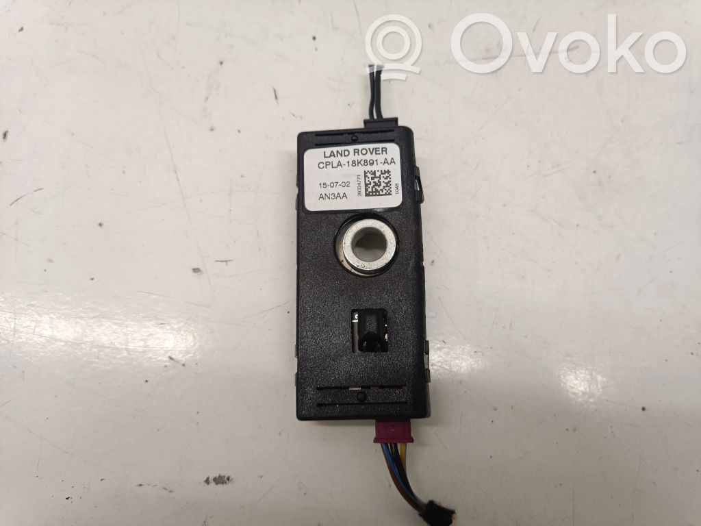 Land Rover Range Rover Sport L494 Pystyantennivahvistin 