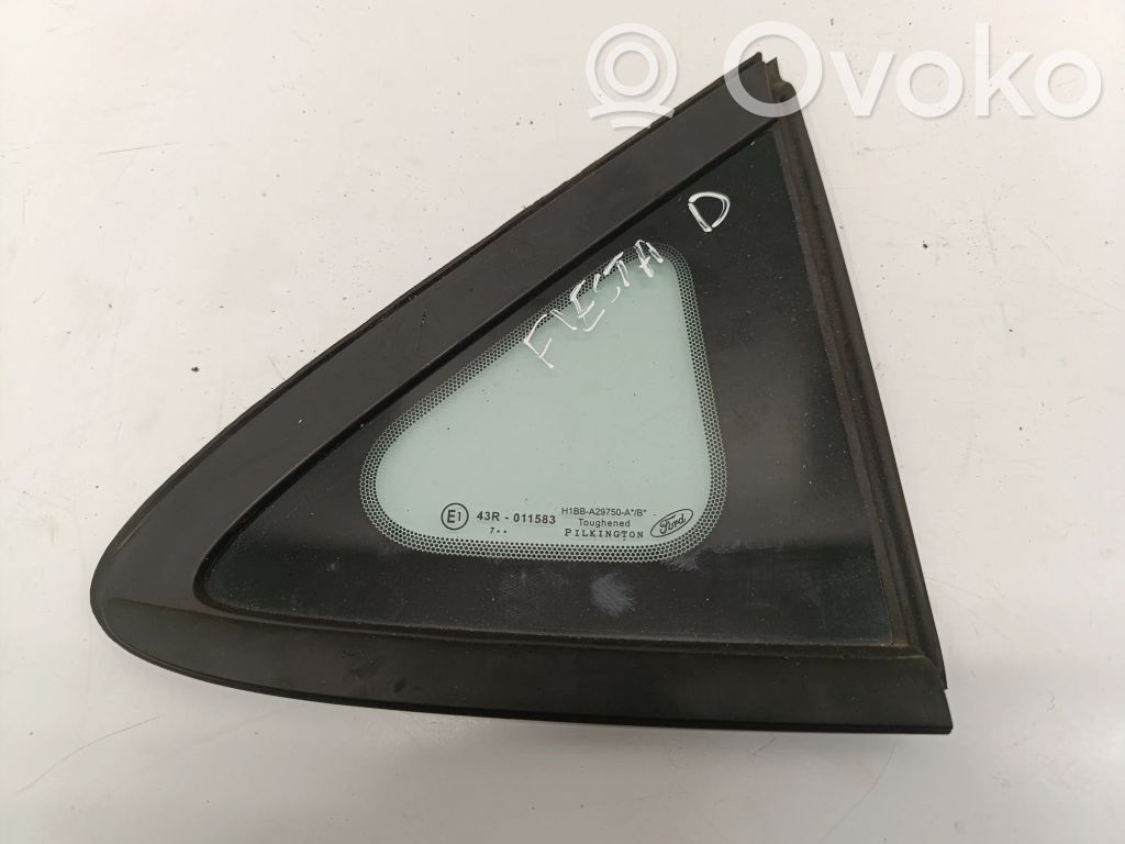Ford Fiesta Vidrio lateral trasero 