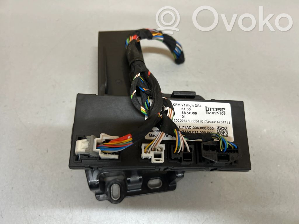 BMW iX Tailgate/trunk control unit/module 