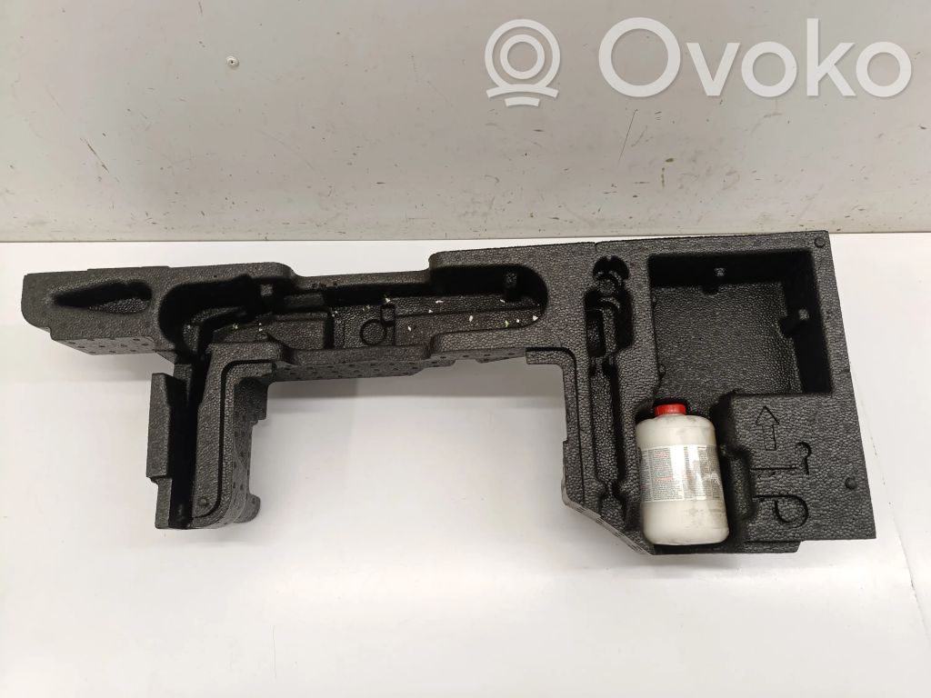 Volvo XC60 Tool set 
