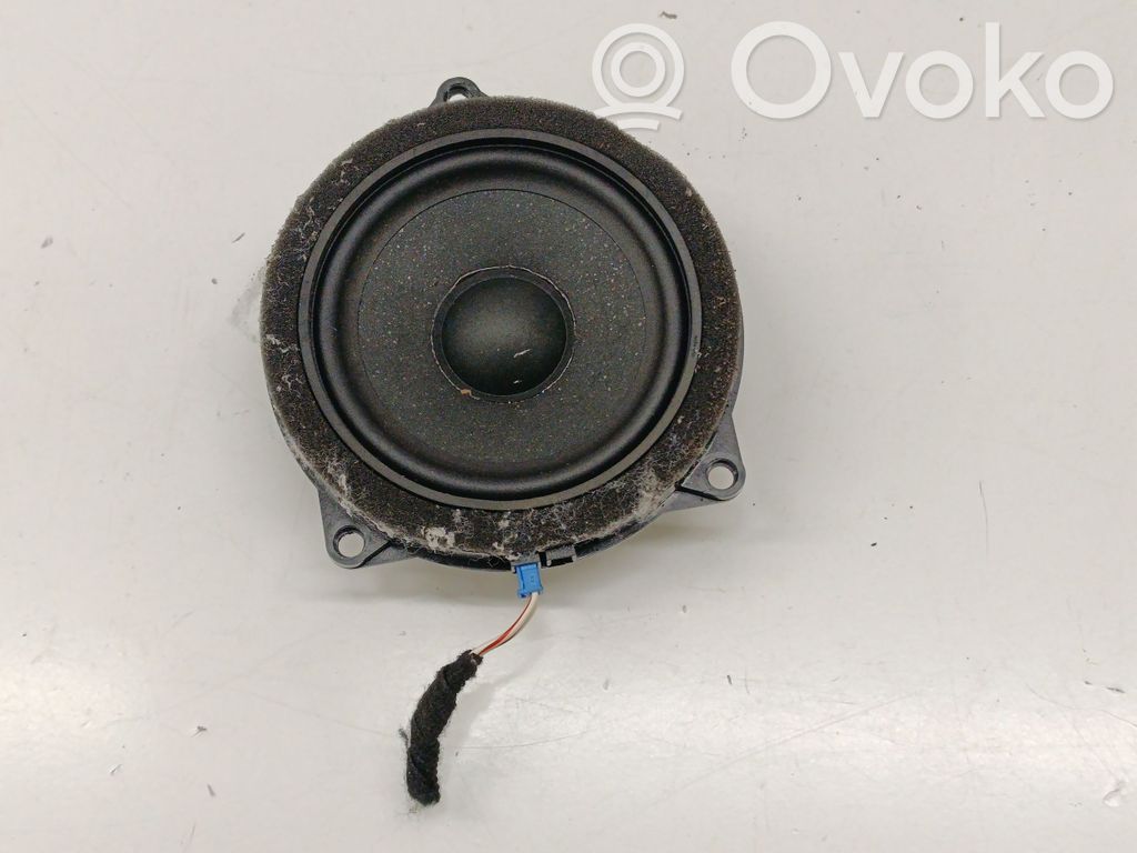BMW 3 G20 G21 Altavoz de la puerta trasera 