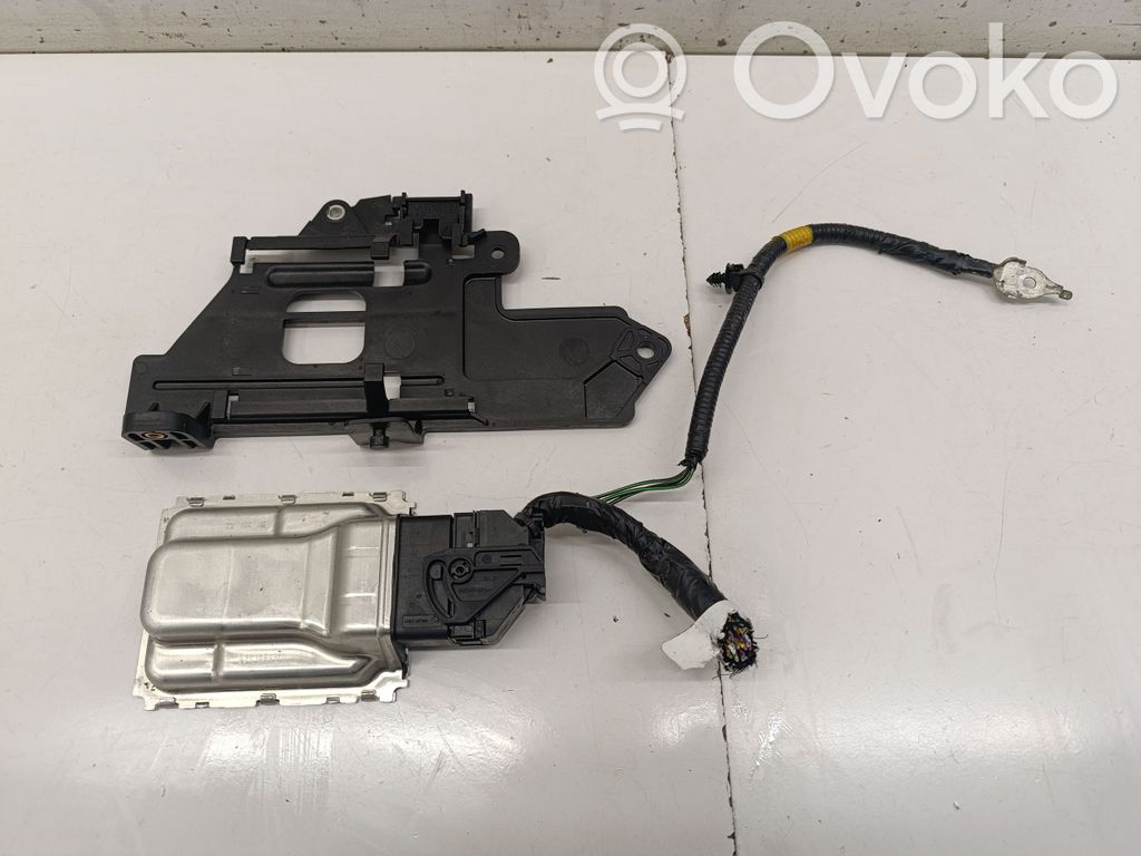 Engine control unit/module   MJ9812A650VA,LJ9812B684AE,LJ9812A692CC