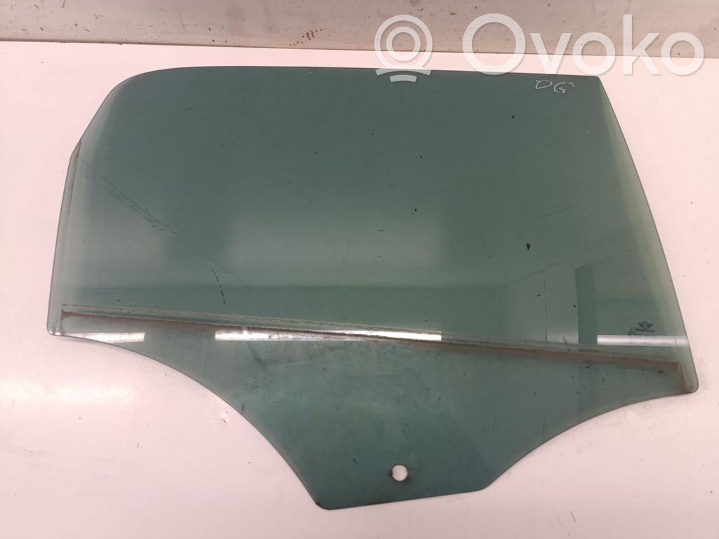 Mini Cooper Countryman R60 Rear door window glass 