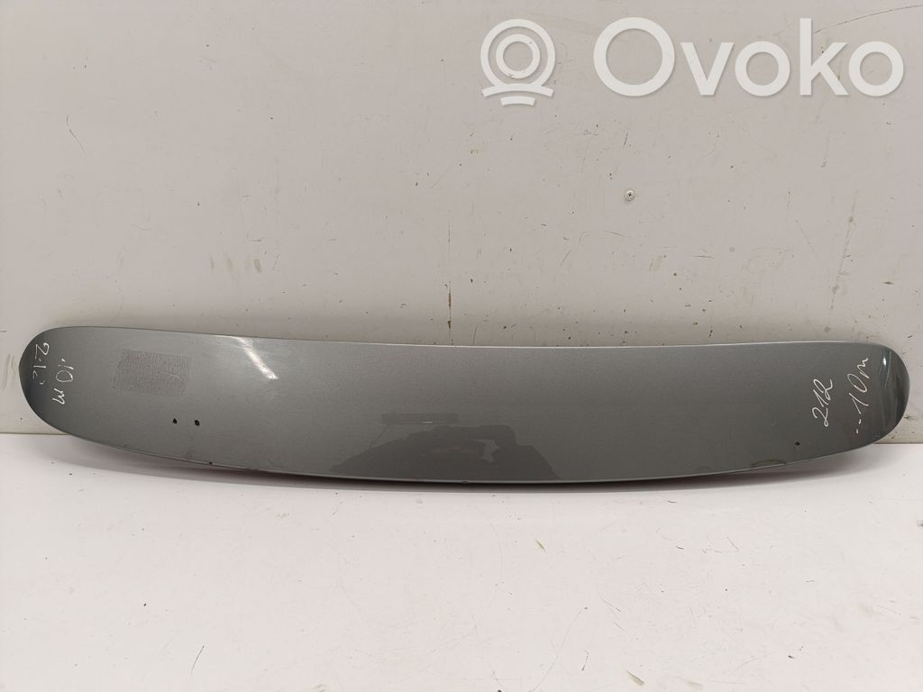 Mercedes-Benz E W212 Third/center stoplight 