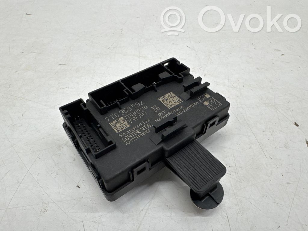 Volkswagen Multivan T7 Oven ohjainlaite/moduuli 
