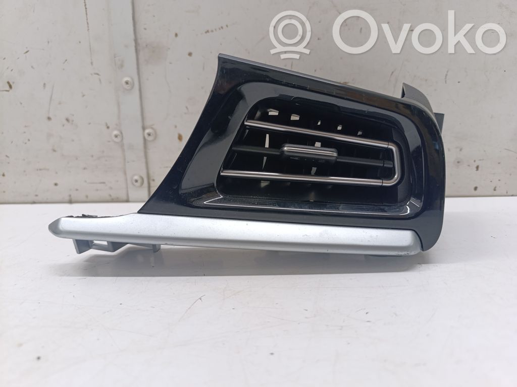 KIA Niro Grilă ventilație/ramă laterală bord 