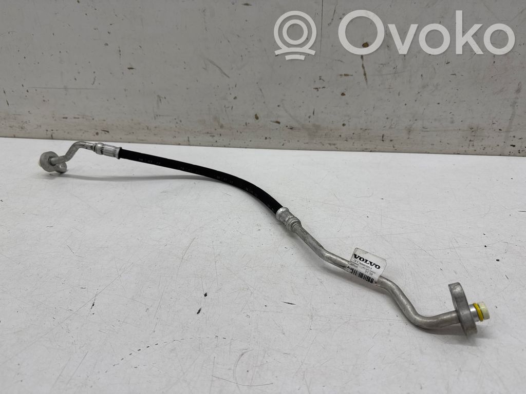 Volvo XC60 Ilmastointilaitteen putki (A/C) 