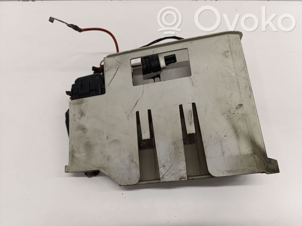 BMW 2 F46 Engine control unit holder 