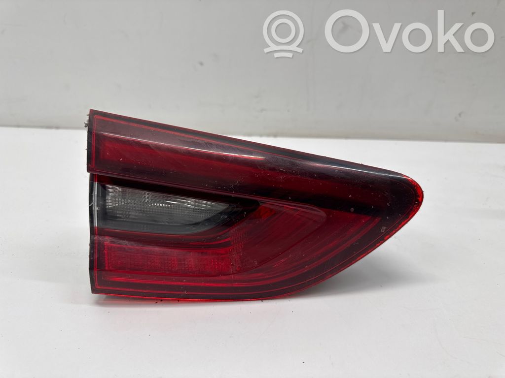 Opel Insignia B Lampy tylnej klapy bagażnika 