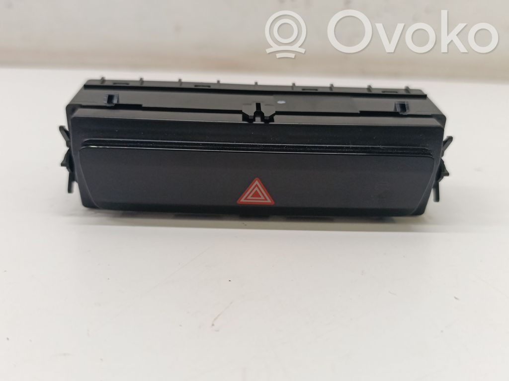 Audi Q4 Sportback e-tron A set of switches 