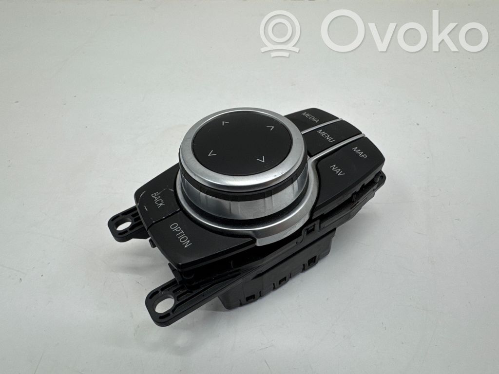 BMW 5 G30 G31 G38 Head unit multimedia control 