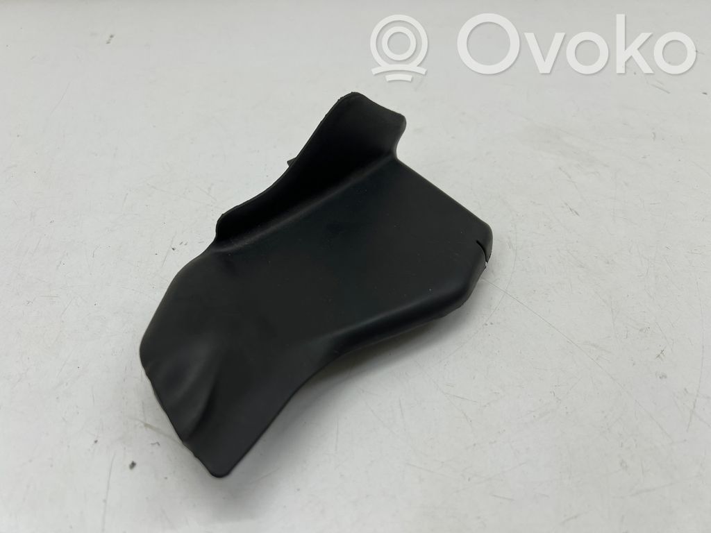Opel Vivaro Valytuvų apdaila (-os) 