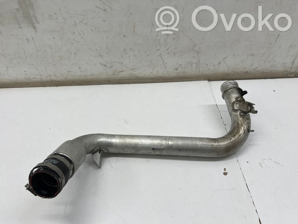 Porsche Macan (95B) Intercooler hose/pipe 