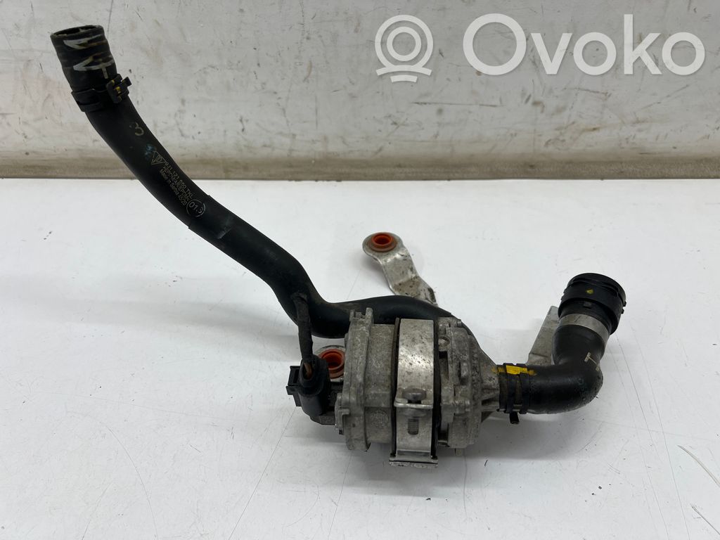 Porsche Taycan 9J1 Pompa wody 