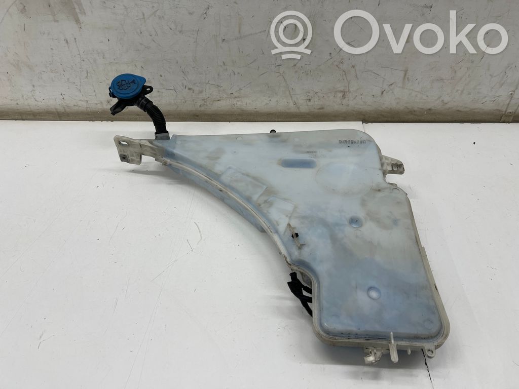 BMW 1 F20 F21 Langų skysčio bakelis 