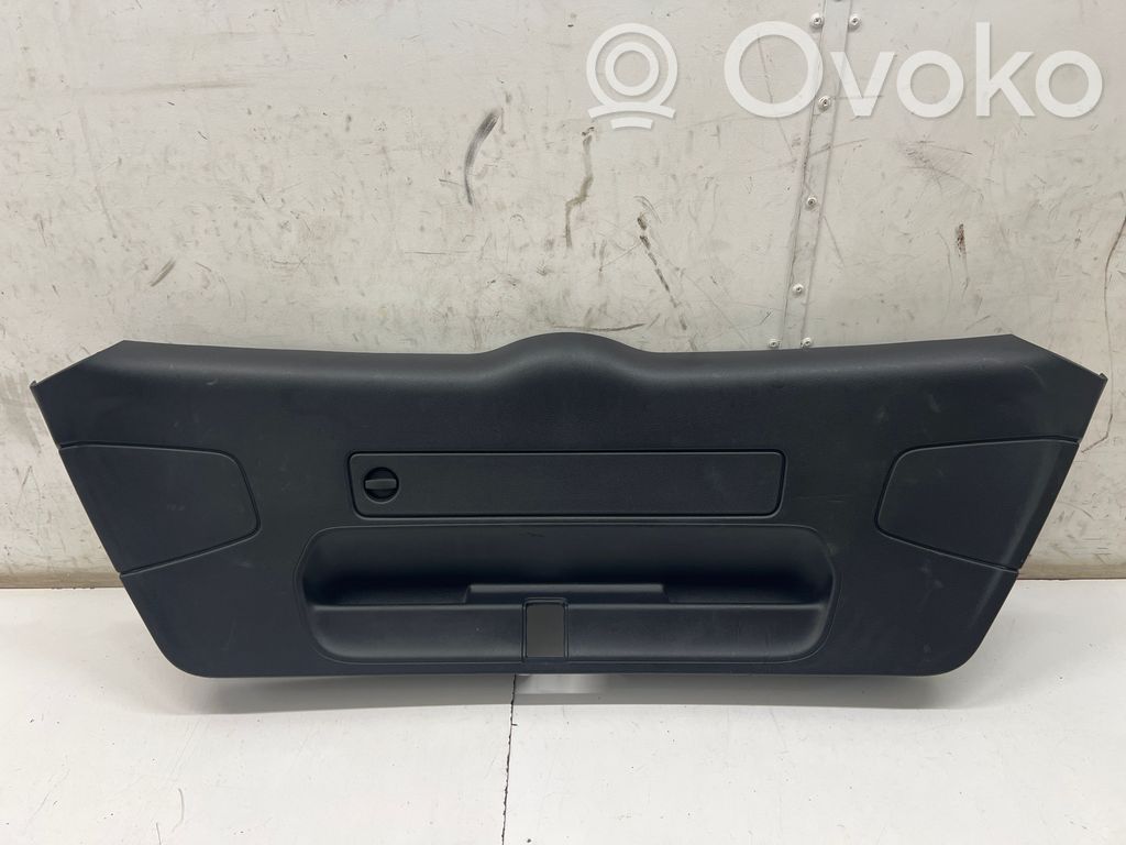 Audi A3 S3 8V Tailgate trim 
